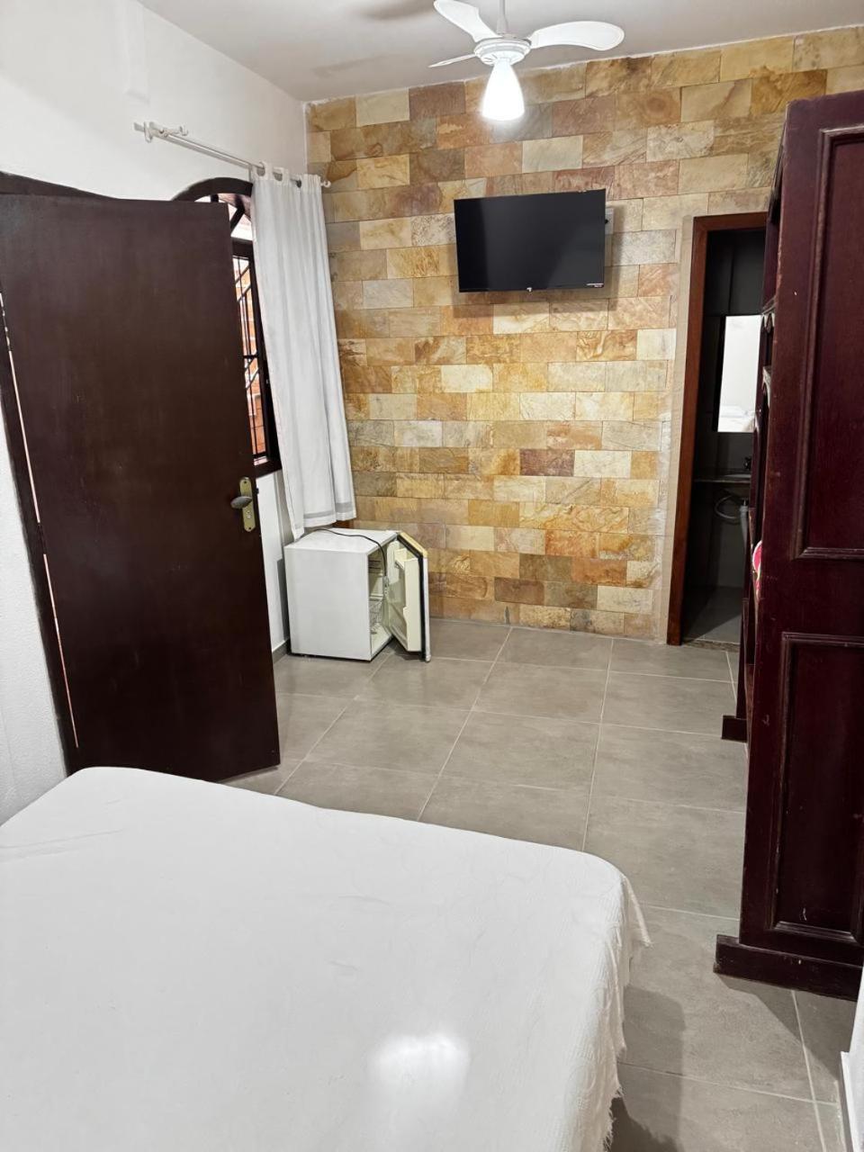 Hotel Nossa Senhora Da Conceicao Sabara Luaran gambar