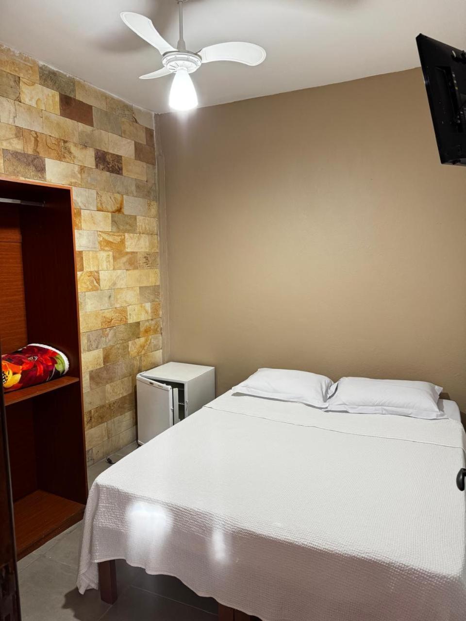 Hotel Nossa Senhora Da Conceicao Sabara Luaran gambar
