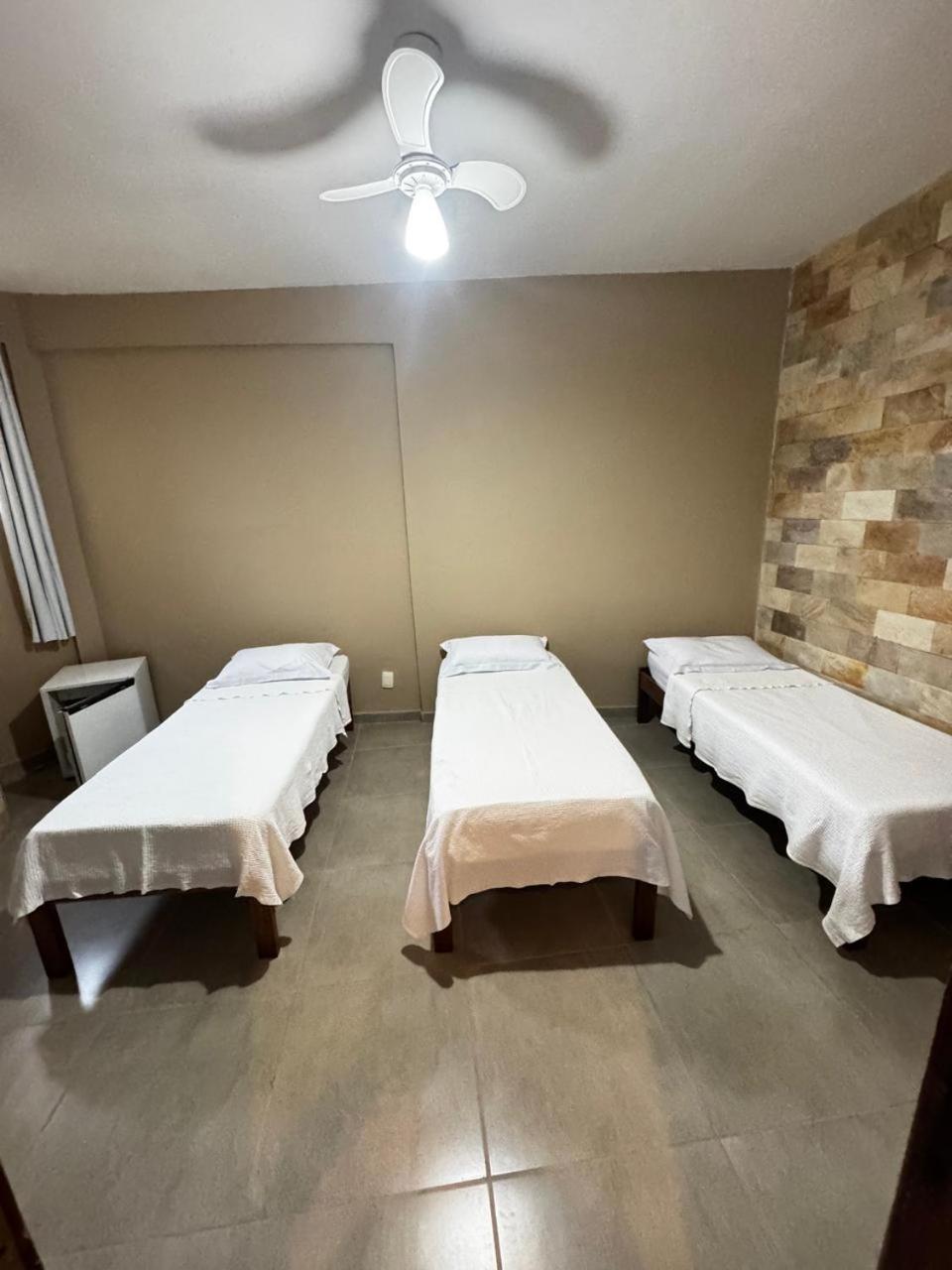 Hotel Nossa Senhora Da Conceicao Sabara Luaran gambar